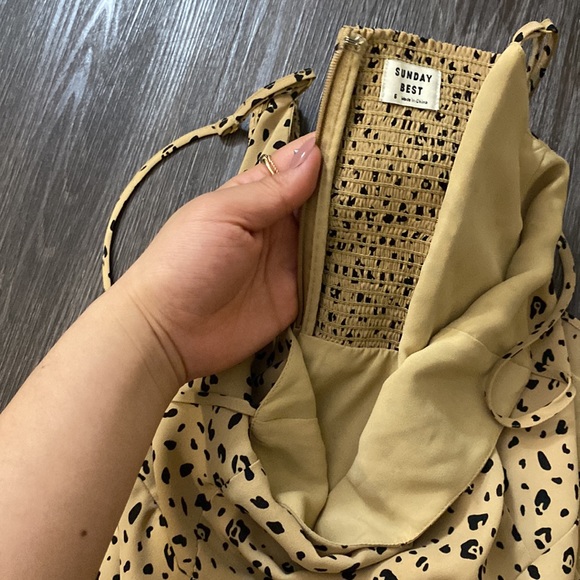 Sunday best flirty mini dress - Picture 3 of 5